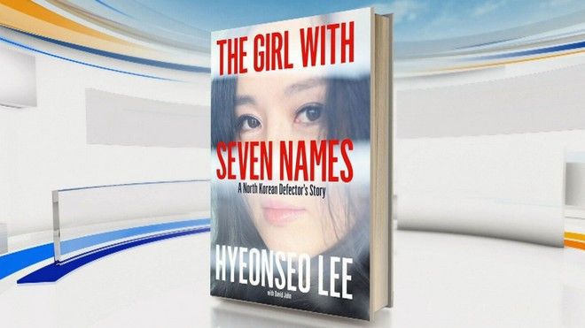 Η Hyeonseo Lee είναι συγγραφέας του βιβλίου "Το κορίτσι με τα 7 ονόματα - Η ιστορία ενός αποστάτη". Είναι μία συγκλονιστική ματιά στη ζωή κάτω από μία, από τις πιο αδίστακτες δικτατορίες στον κόσμο. Είναι η ιστορία της νεαρής γυναίκας, που αν και τρομοκρατημένη, έκανε τα αδύνατα δυνατά για να οδηγηθεί και να οδηγήσει την οικογένειά της στην ελευθερία.