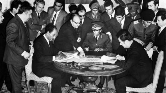 Καντάφι, Χαφέζ Άσαντ και Ανουάρ Σαντάτ όταν ονειρεύονταν την Ομοσπονδία Αραβικων Κρατών